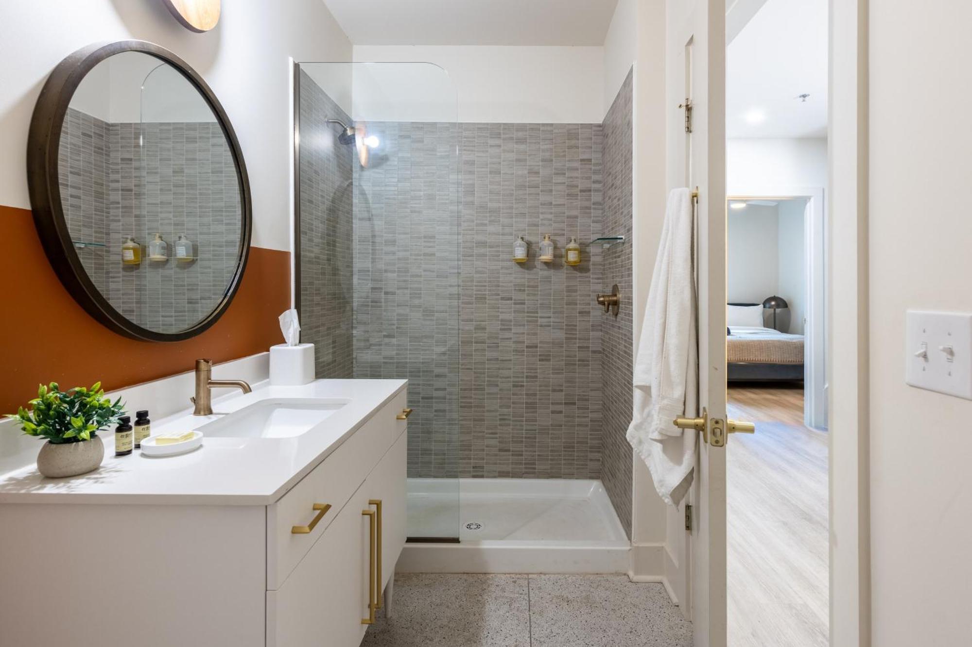 Hotel Outrider 101 By Avantstay Near Downtown Broadway Private Balcony Nashville