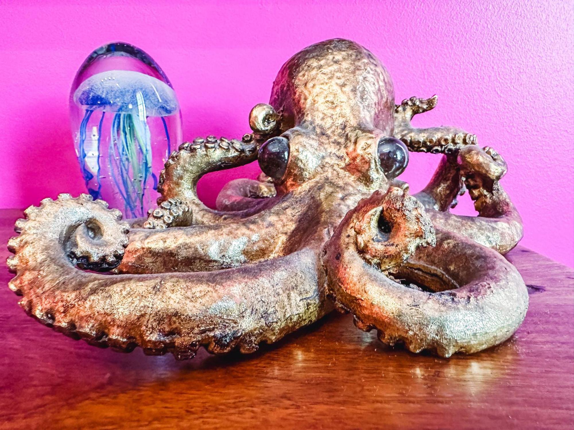 Dolly's Yacht Club - Cozy Retreat Near Broadway Holiday home *