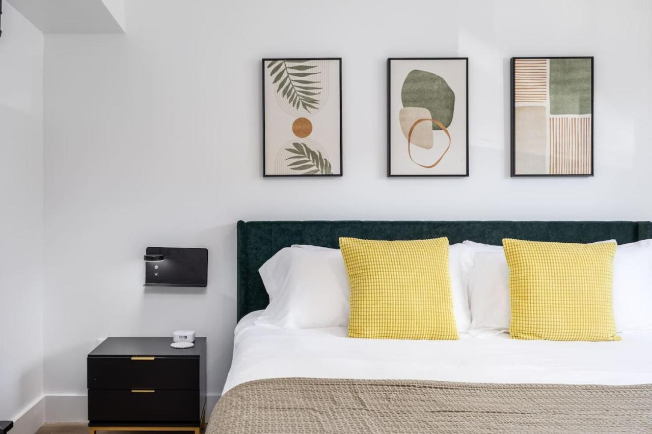 Stylish In Hillsboro Village 3 Beds And Parking Apartment *