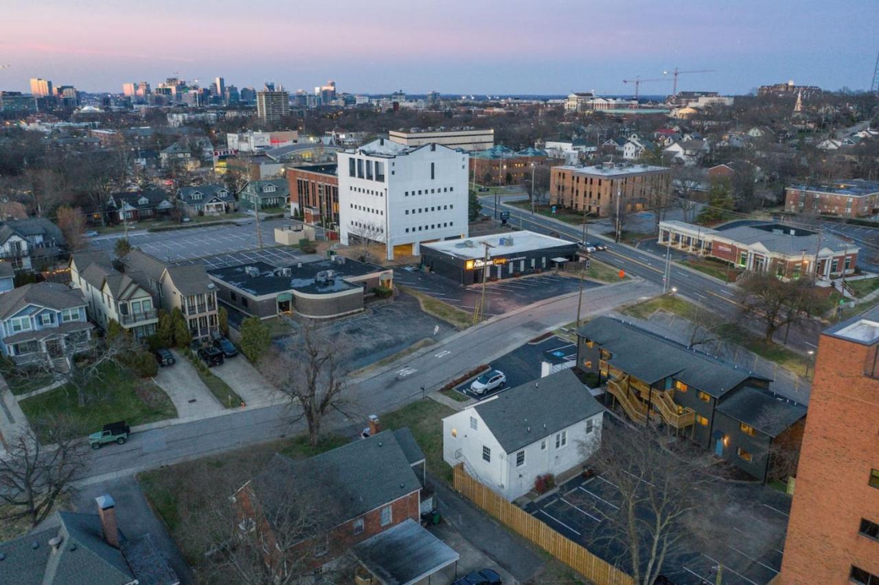 Walk To Hillsboro Village, Close To Vanderbilt, 3 Miles To Downtown * Nashville