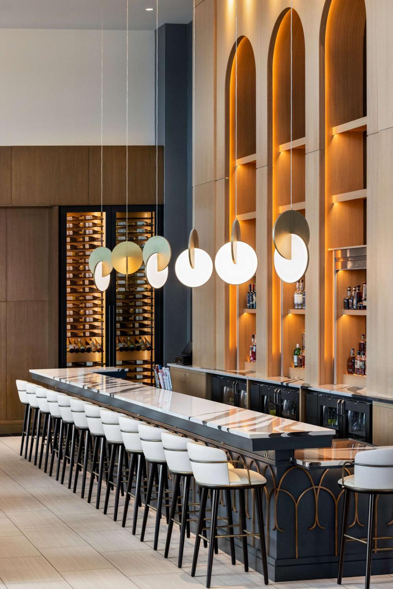 Hotel Hilton Bna Airport Terminal Nashville