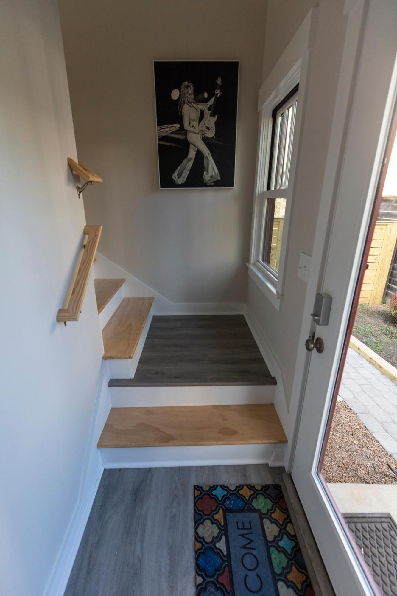Apartment 12 South Nashville