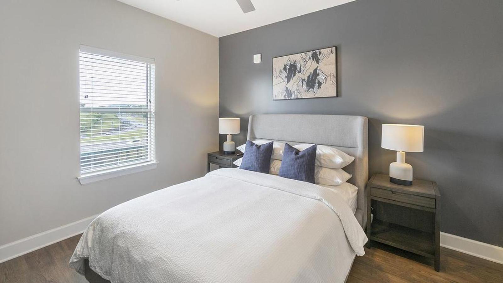 Landing Modern With Amazing Amenities * Nashville