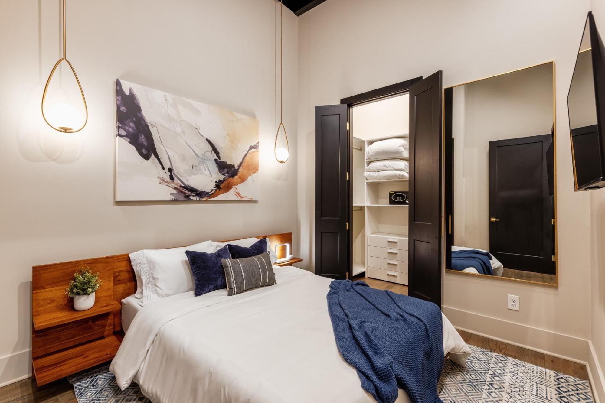 Union St Lofts *