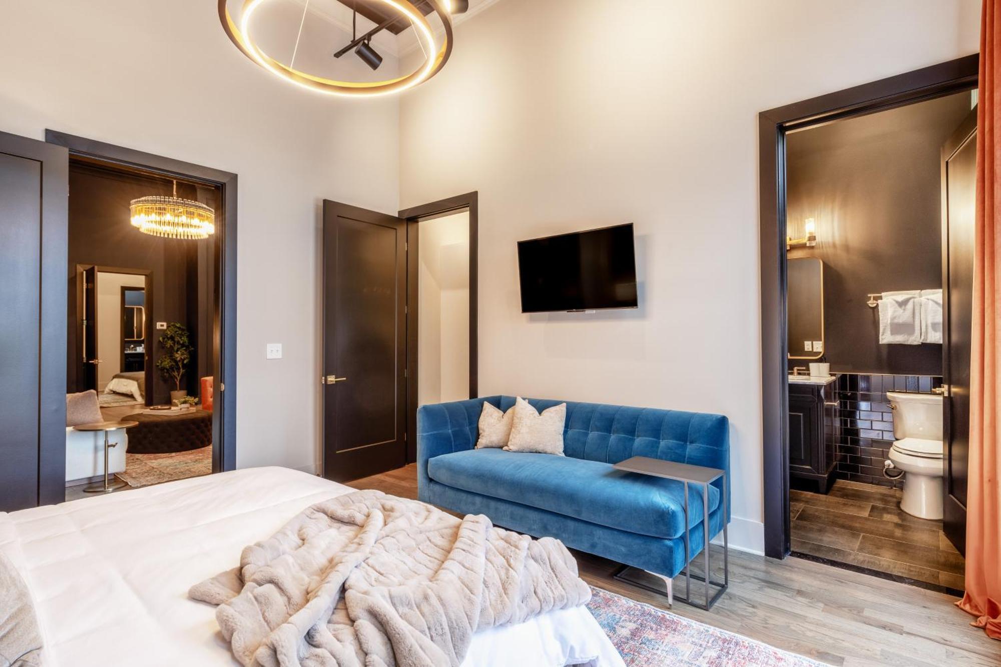 Union St Lofts Apartment *