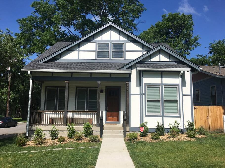 New Music Icon House In East Holiday home Nashville