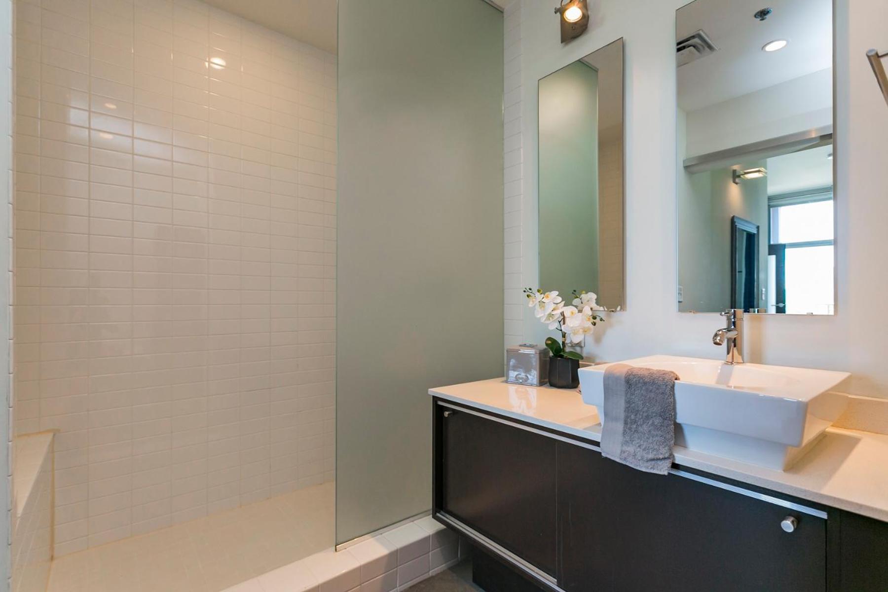 Mid Century Modern Downtown 30+ Night Min Nashville