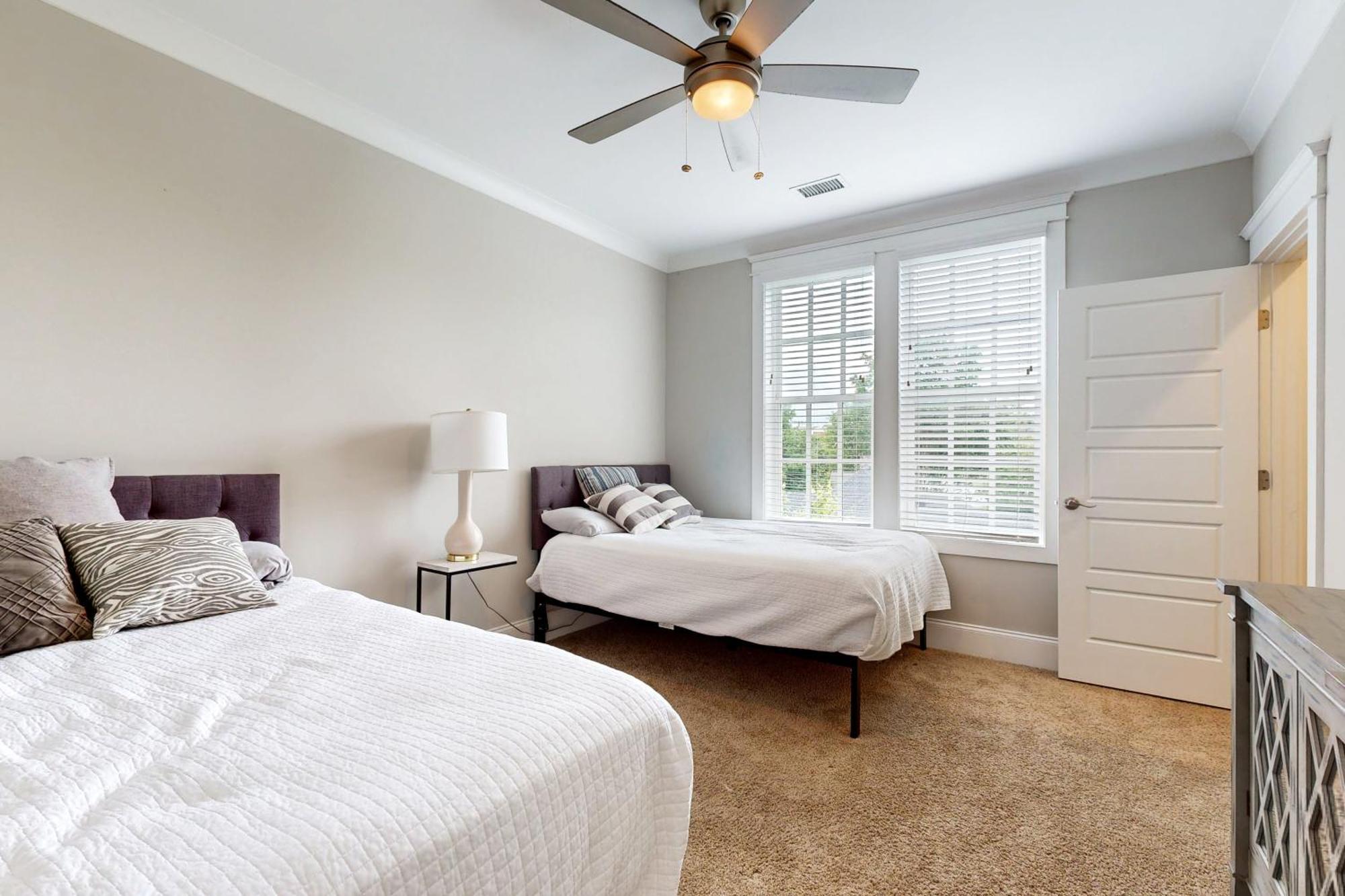 3100 Belwood St - #301 *