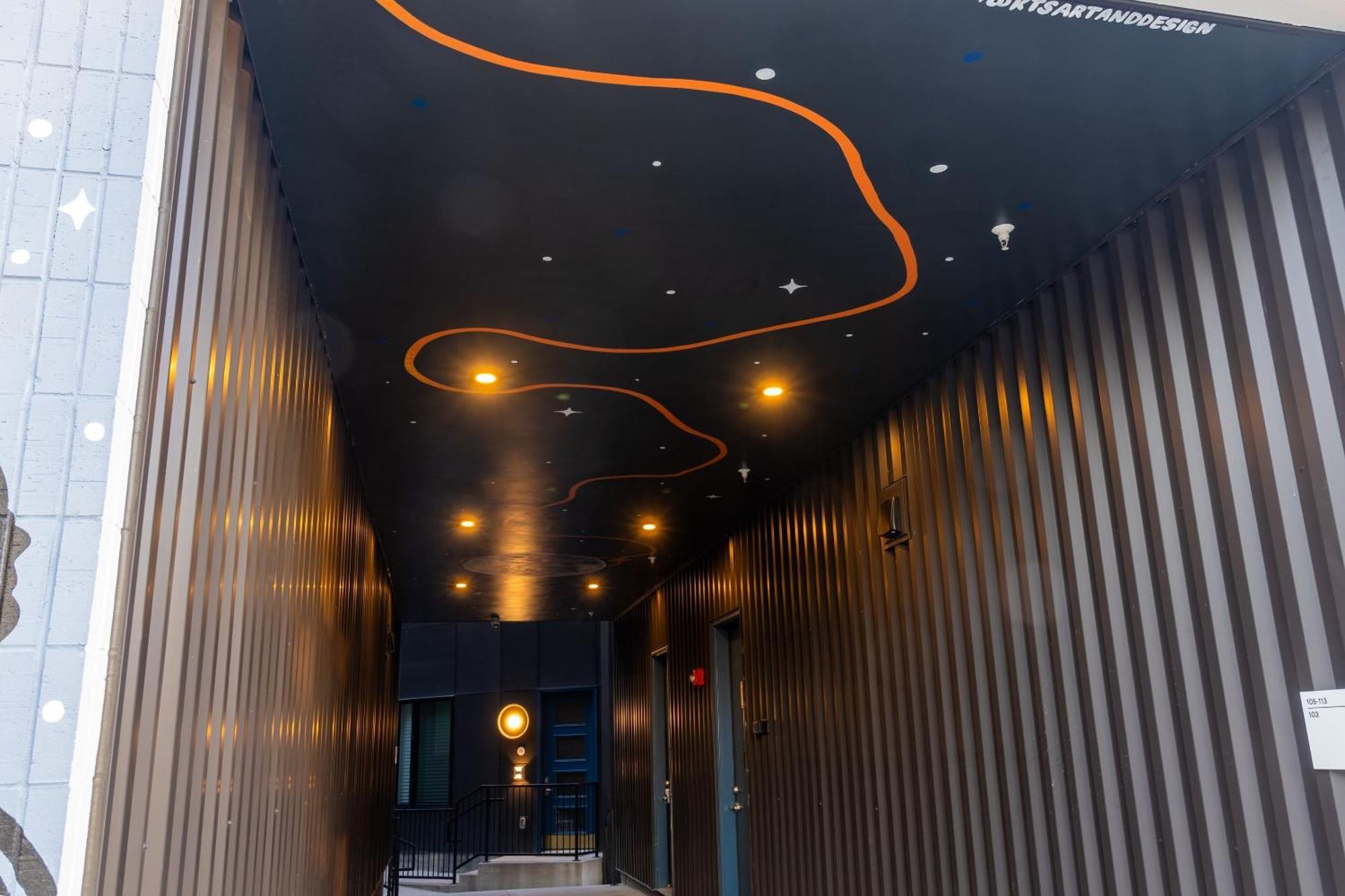 Outrider 1022 By Avantstay Private Balcony Minutes To Broadway Downtown *