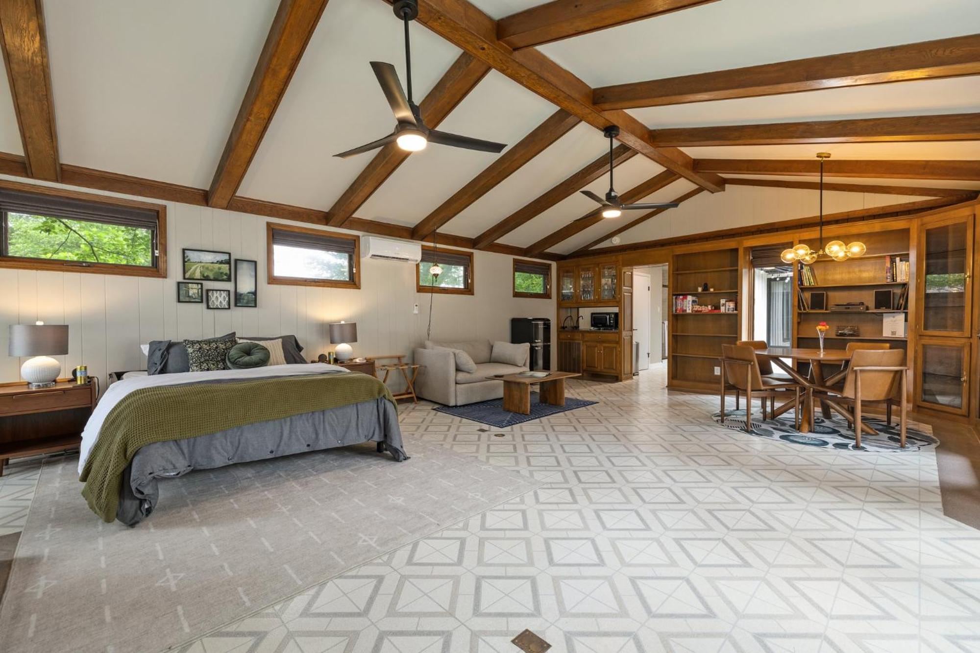 Foxwood Apartment Nashville