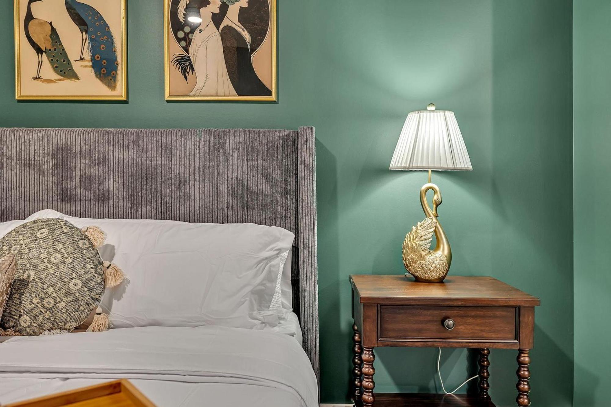 Holiday home Hyve - Prohibition Parlor - Walk To Broadway *