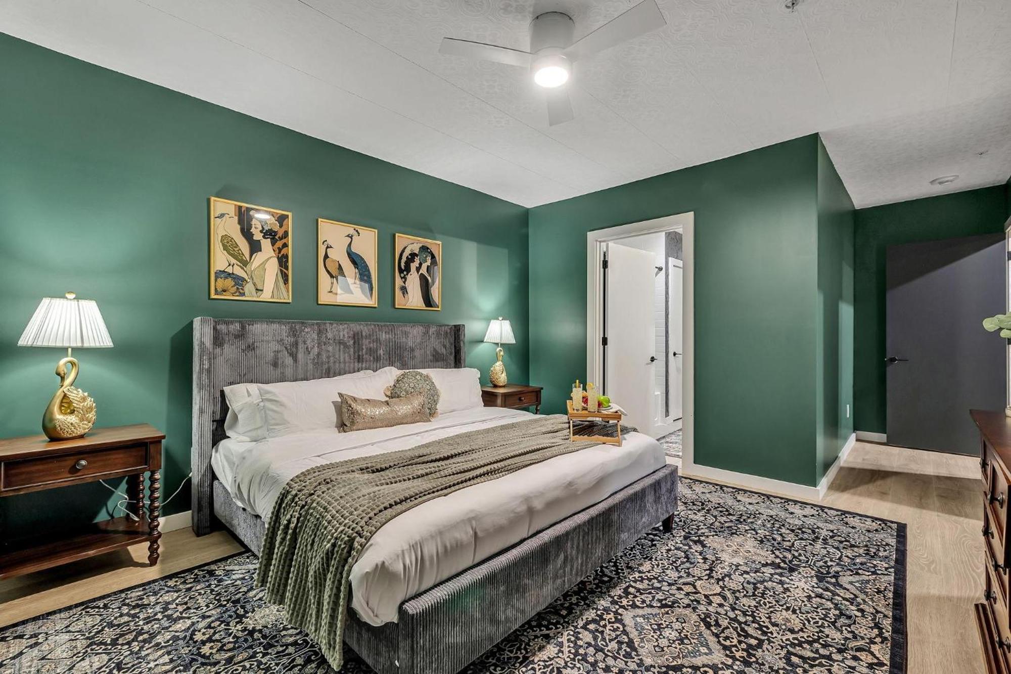 Hyve - Prohibition Parlor - Walk To Broadway Holiday home