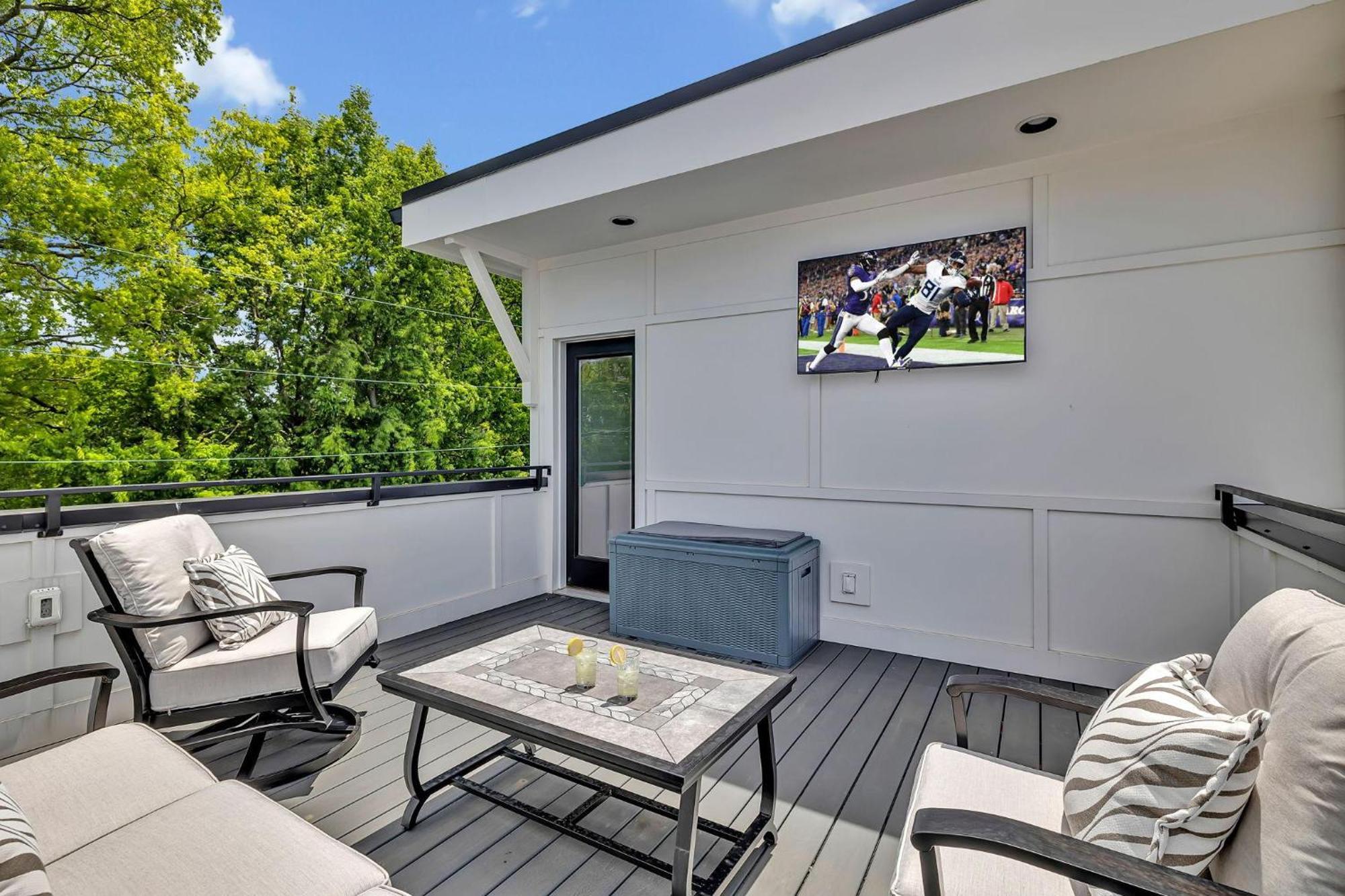 Alto-private Rooftop Deck-8 Mins To Broadway Nashville