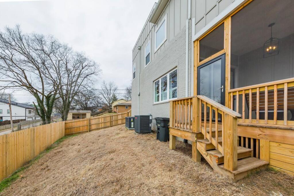New Luxury Big House Near Gulch 4 King 4 Queen 2 Twin Holiday home Nashville