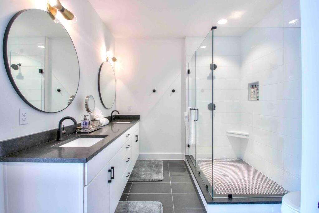 Holiday home Luxurious Morden Loft Huge Rooftop & Skyline Views