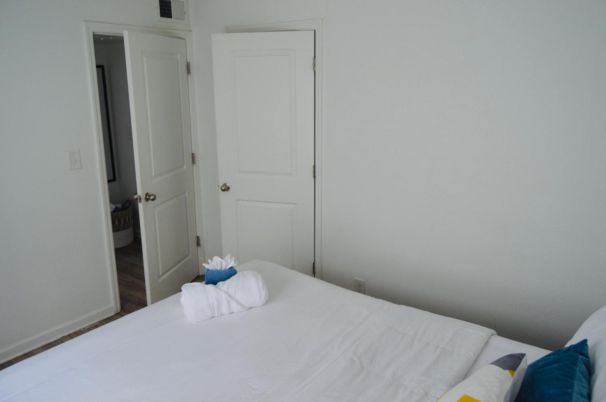 Beautiful Condo,minutes From Broadway Sleep 6! Nashville