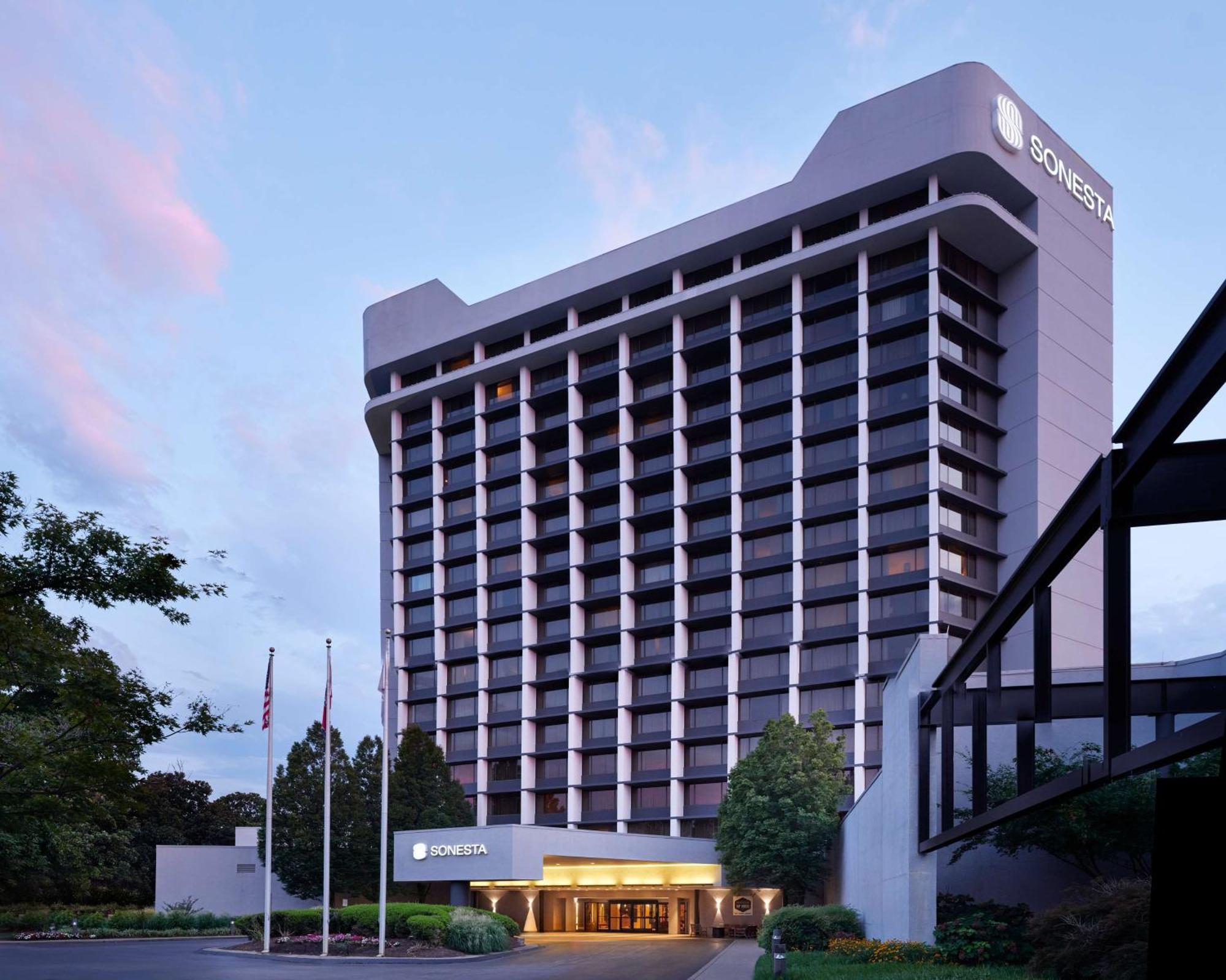 Hotel Sonesta Airport