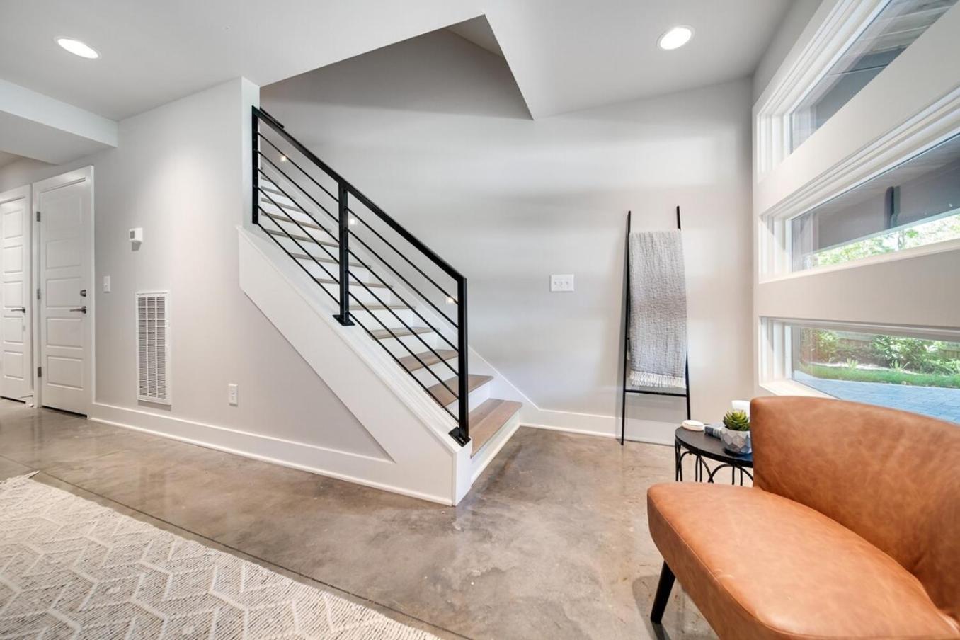 Mayas Luxury Oasis 2 Miles To Broadway Holiday home Nashville