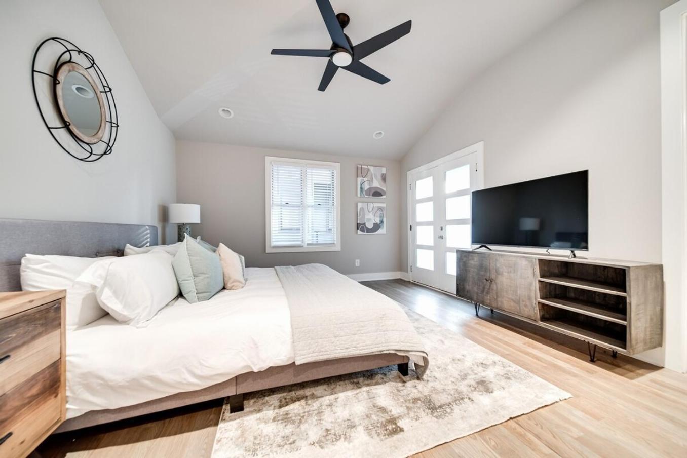 Sojourners Haven - 2 Mi To Downtown & Broadway Holiday home *