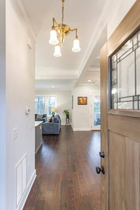 Modern Vacation Home III Nashville