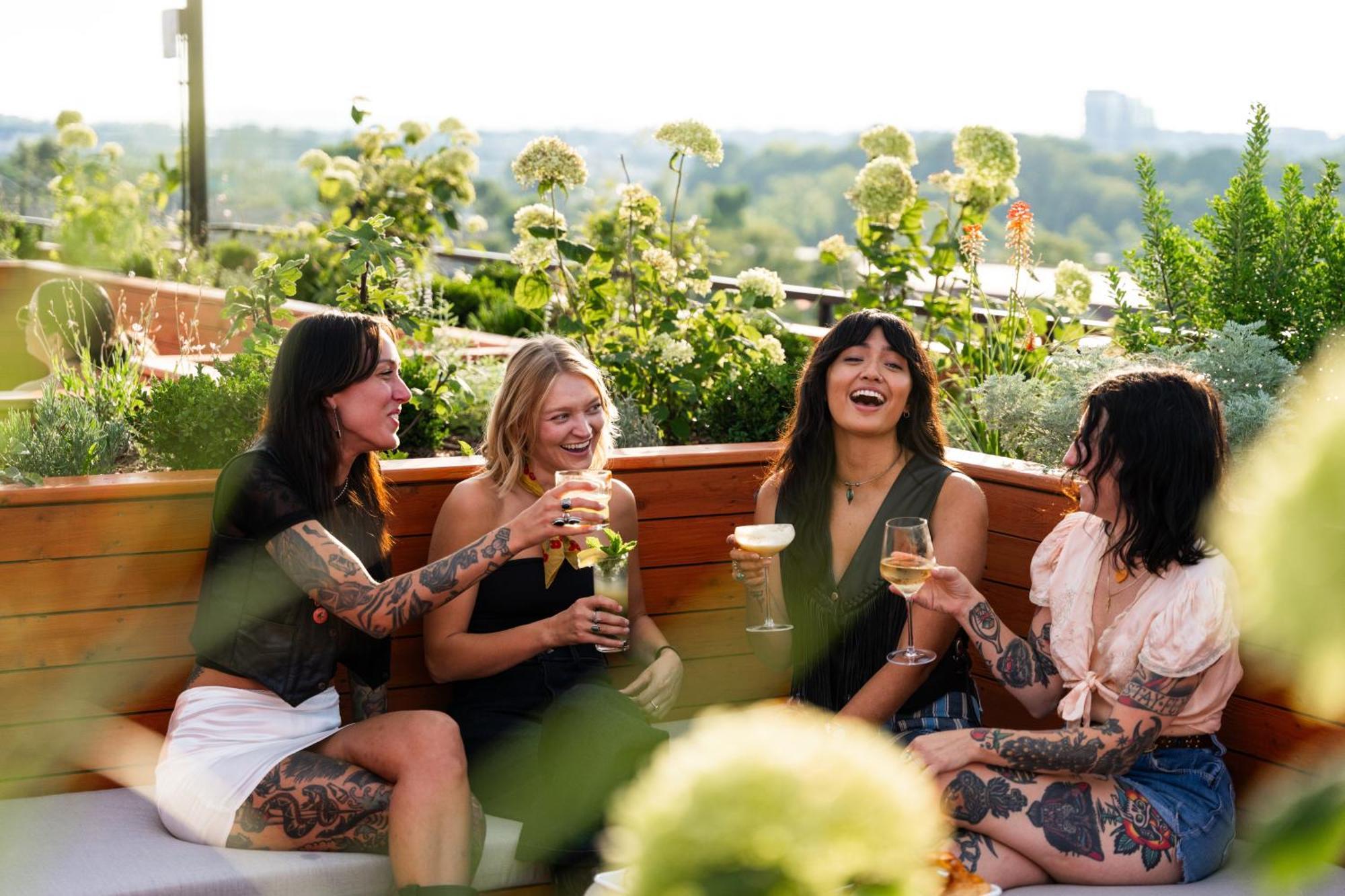 Hotel Waymore's & Casual Club Nashville