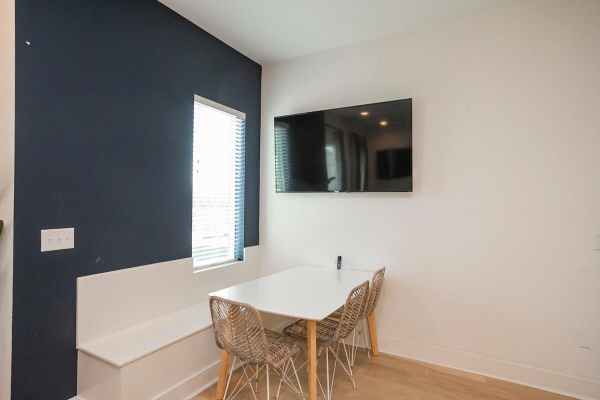 1 5 Miles To Broadway Rooftop Deck W Views Holiday home *