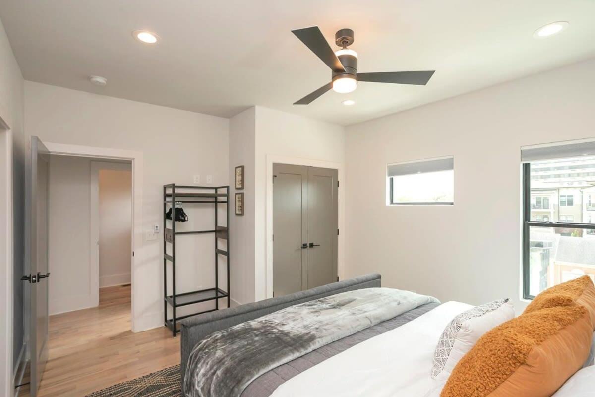 Holiday home The Lemon Drop Walk To Cafes Shops & Vandy Nashville
