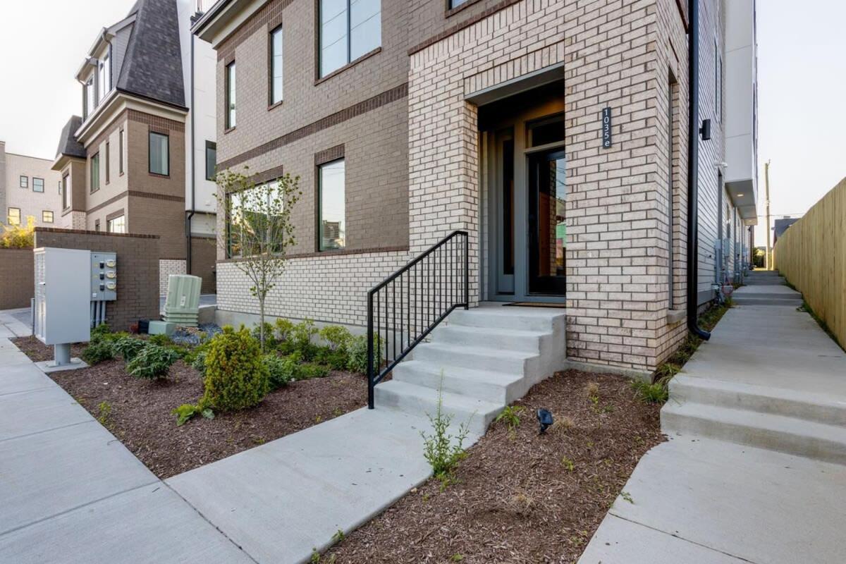 Holiday home 1 Mile To Downtown 4br 4ba W Rooftop Deck Nashville