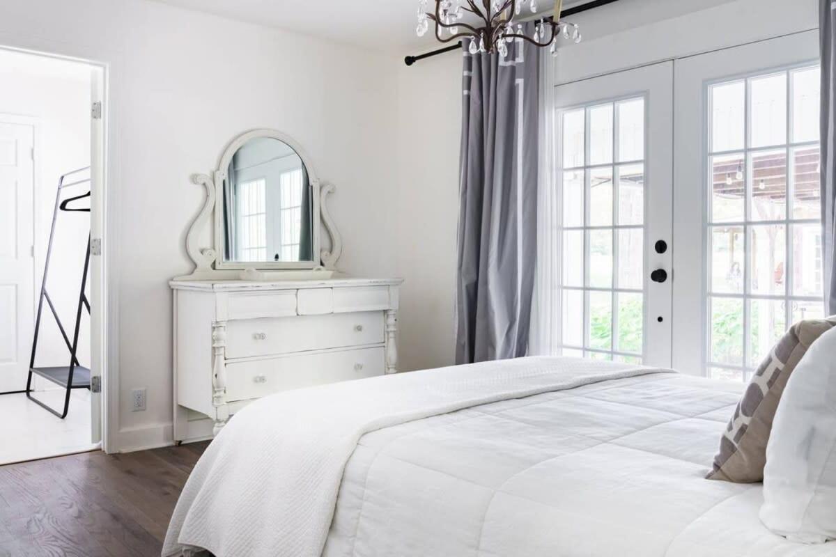 Enchanting Retreat 15 Minutes To Holiday home Nashville