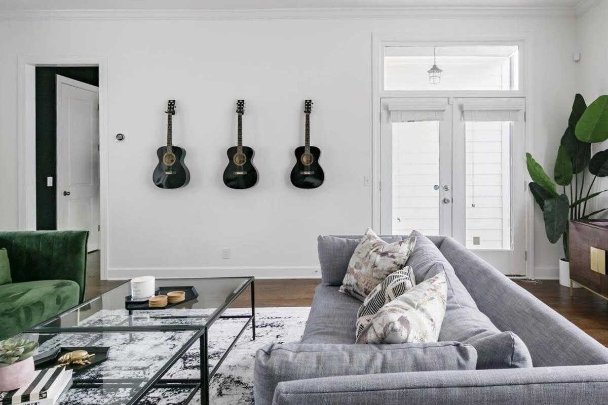 Relax Into Urban Chic At A Textured East *