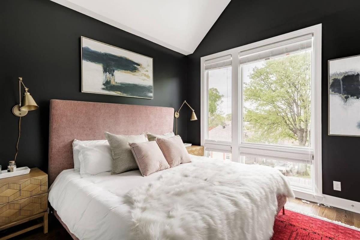 Relax Into Urban Chic At A Textured East * Nashville