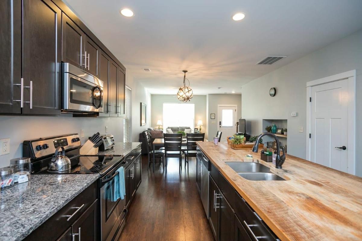 Holiday home Relaxing 2 Bd 2 5 Ba Base