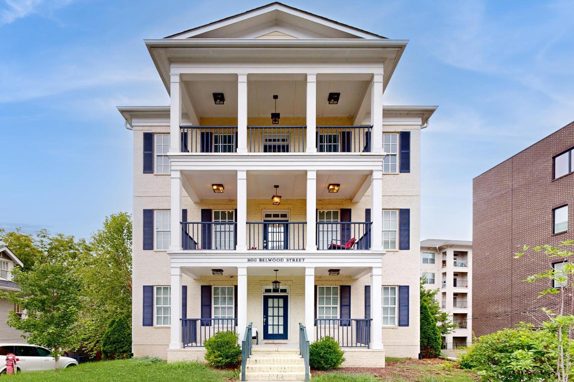 Belle 201 At Vanderbilt / West End Apartment Nashville