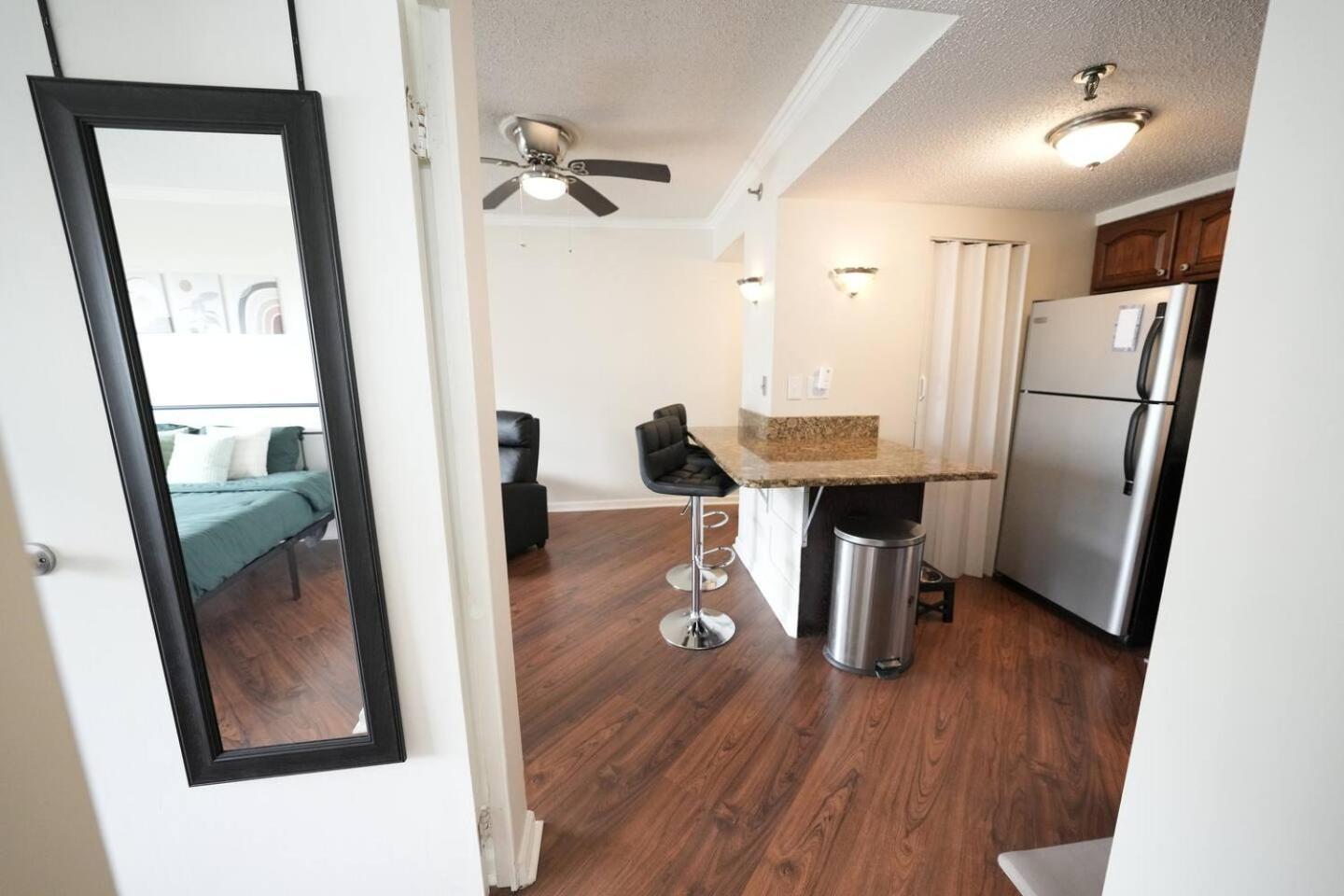 Traveling Nurses And Professionals Parking Included Pet Friendly Downtown Nashville