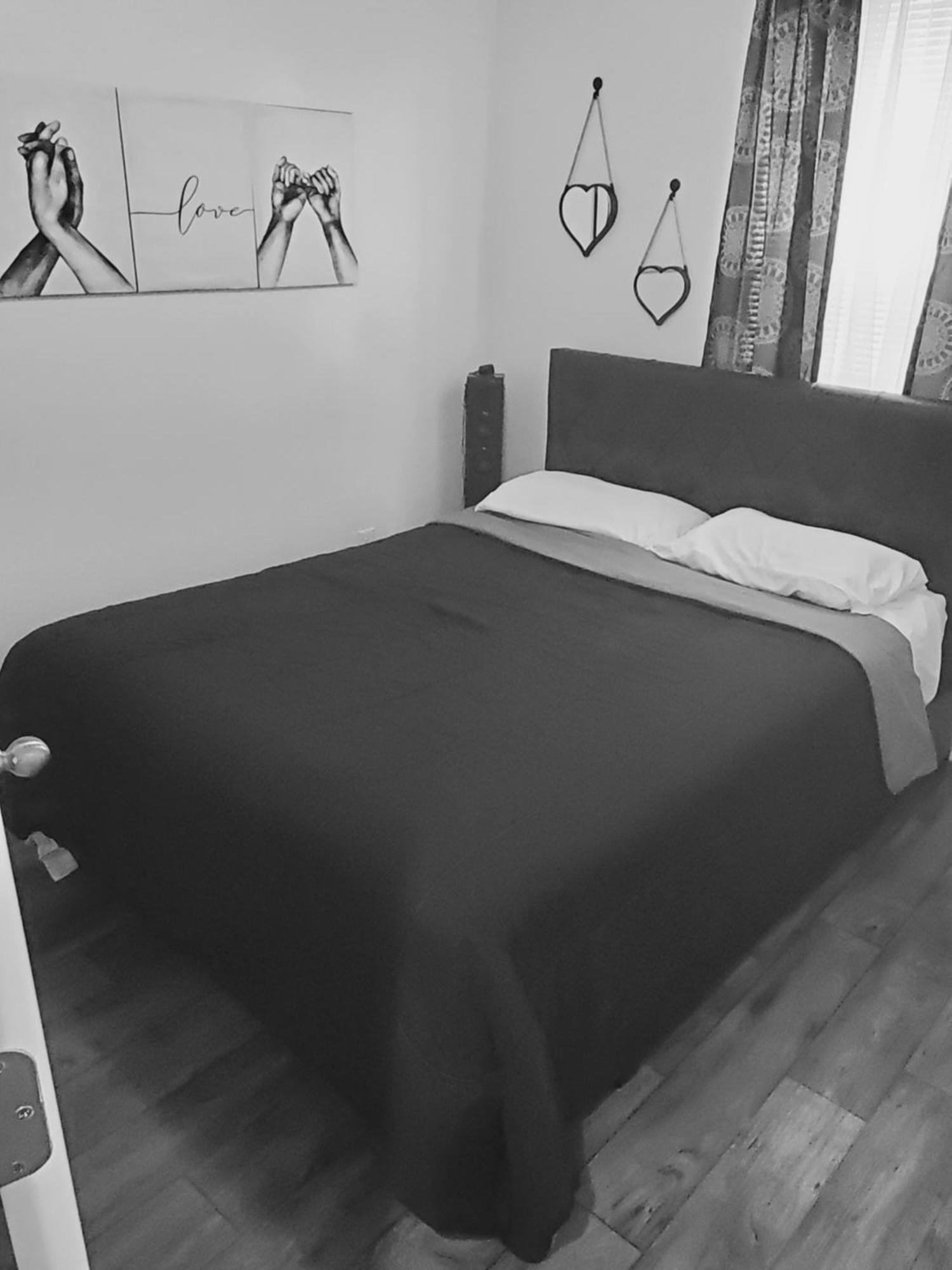 Cozy Nest: Where Blossoms Villa Nashville