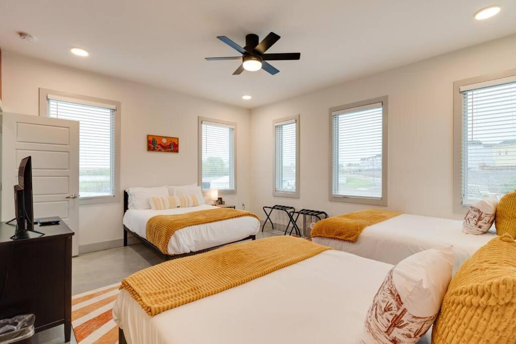 Chic Condo, 2mi To Downtown, Sleeps 8, By Geodis Apartment *