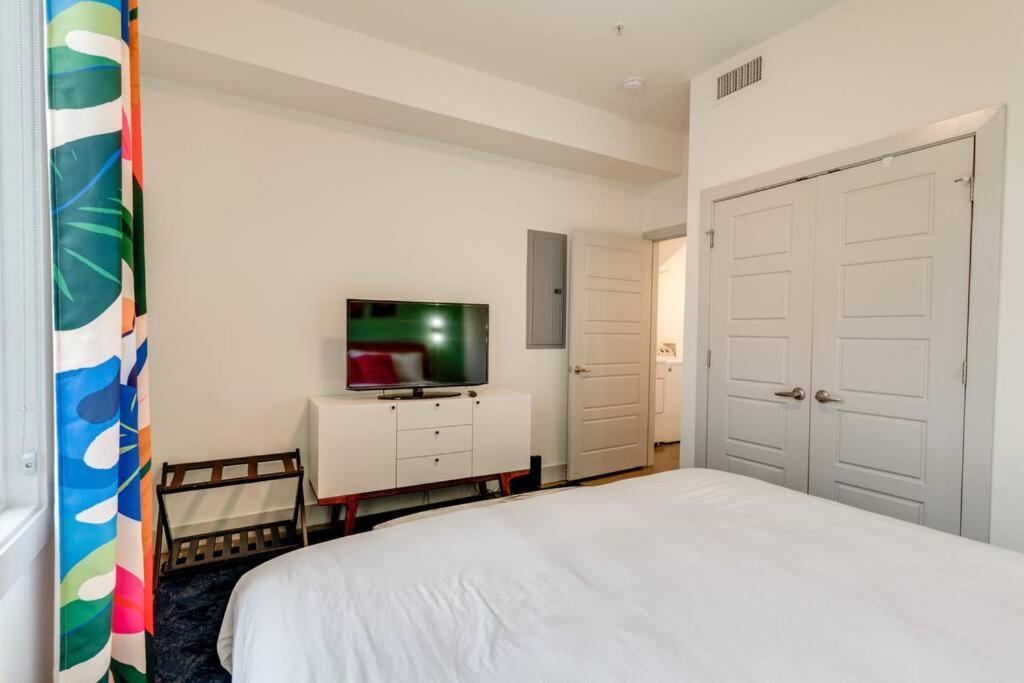 Urban-chic 1mi To New Sc Stadium! *