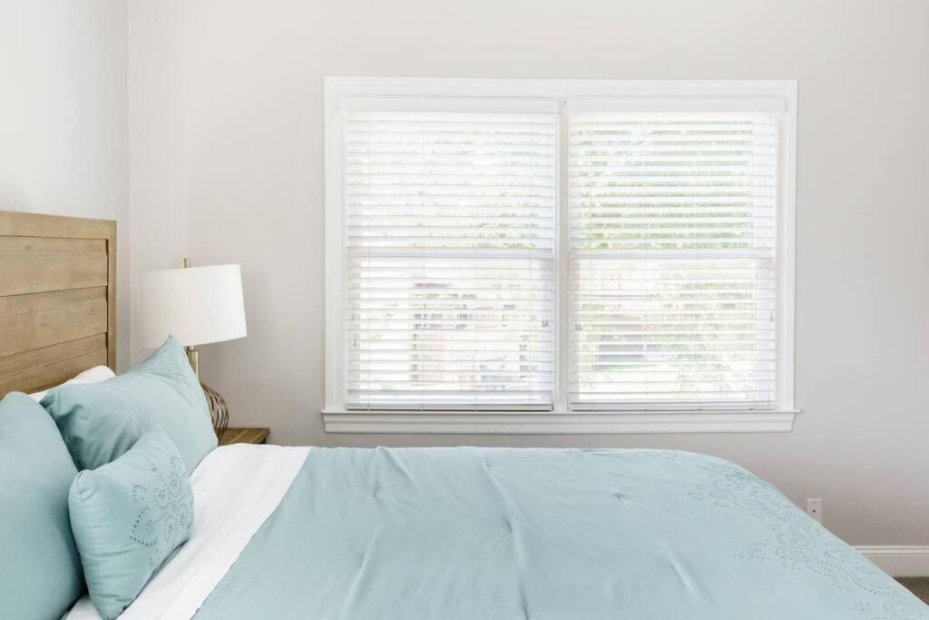 Holiday home Southern Charm Downtown, Walk To Farmers Market & Nashville