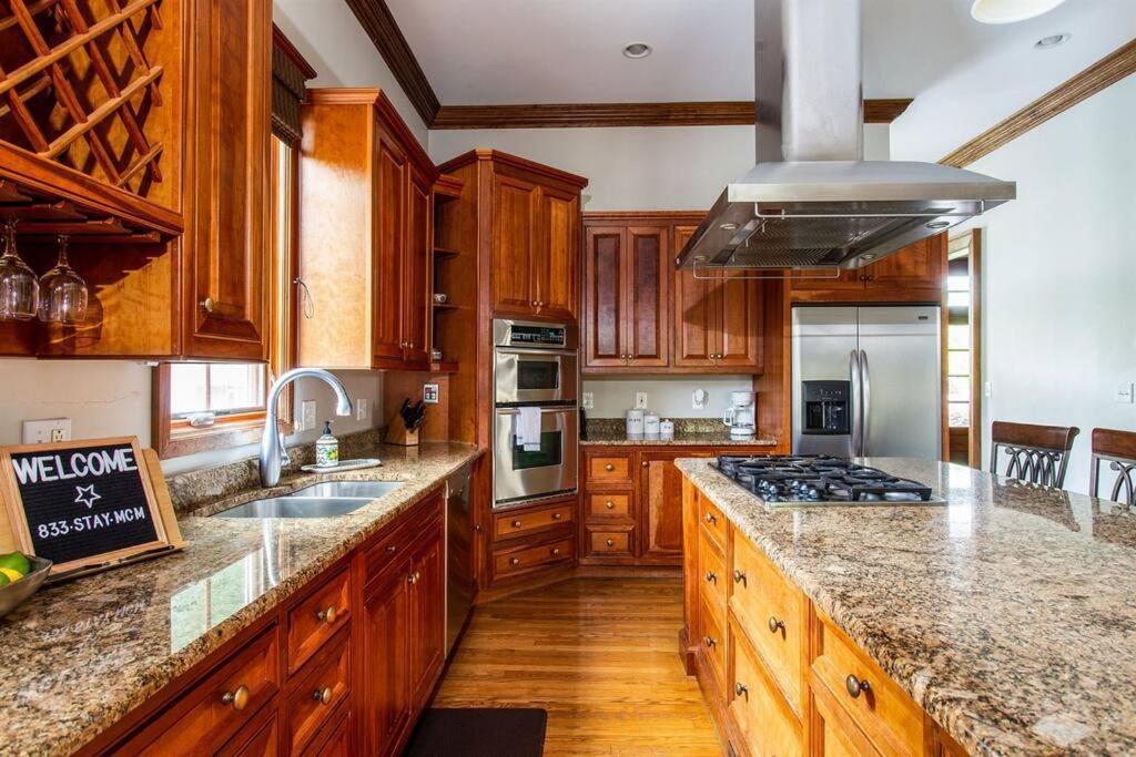 Prime Location In 12south, Walkable To Shopping & Dining Holiday home *