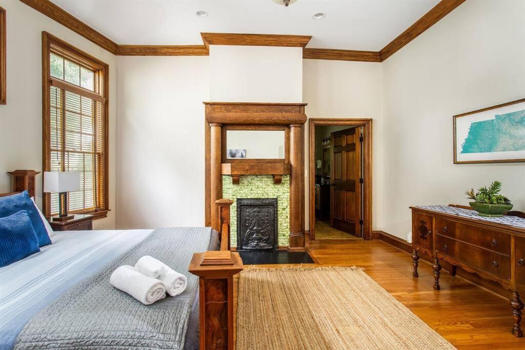 Holiday home Prime Location In 12south, Walkable To Shopping & Dining