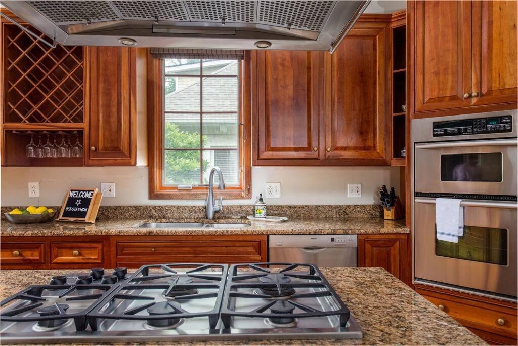 Holiday home Prime Location In 12south, Walkable To Shopping & Dining *