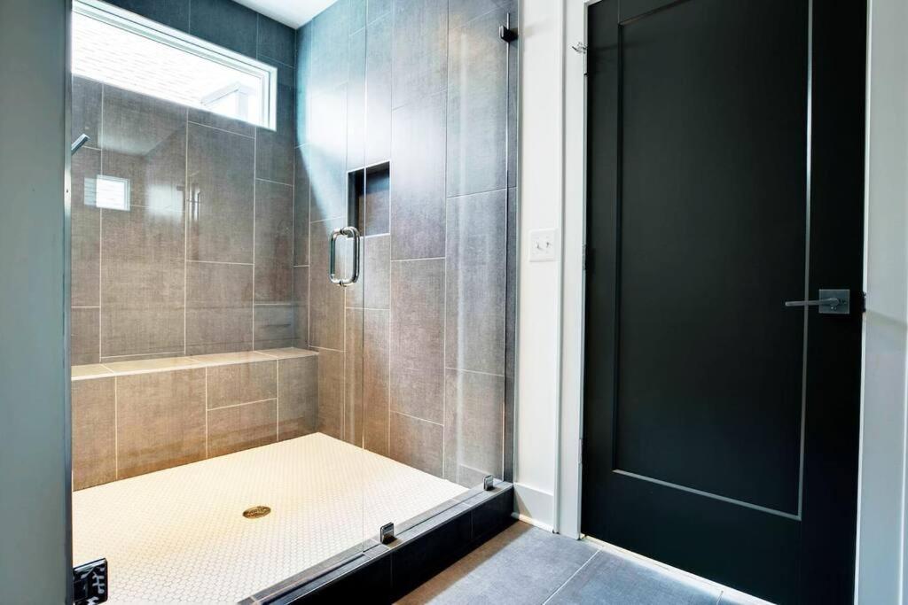 Rooftop, Walk To Restaurants, Printers Alley, Downtown Nashville