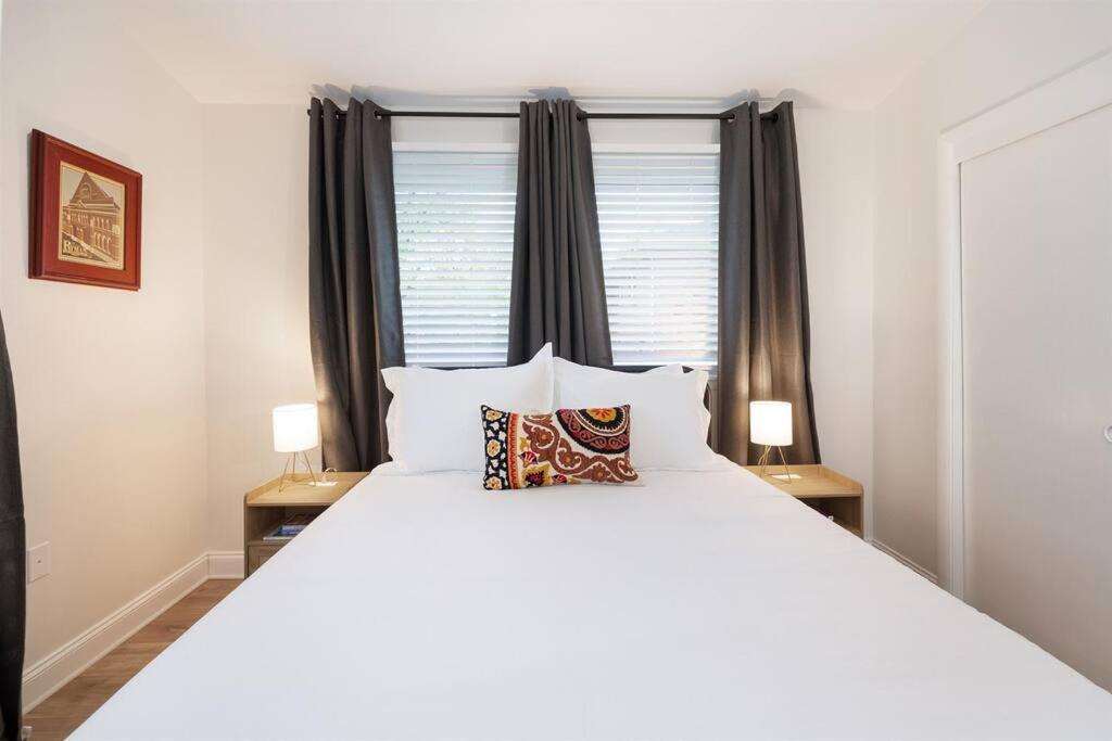 Holiday home Minutes To Opry, Airport & Broadway *