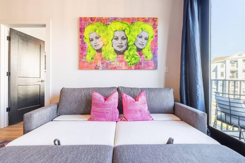 Apartment Downtown Midtown Vanderbilt, Honky Tonk Party Pad 2, Parking Gym Pool *