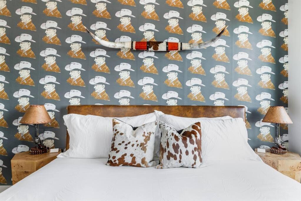 Apartment Downtown Midtown Vanderbilt, Honky Tonk Party Pad 2, Parking Gym Pool Nashville