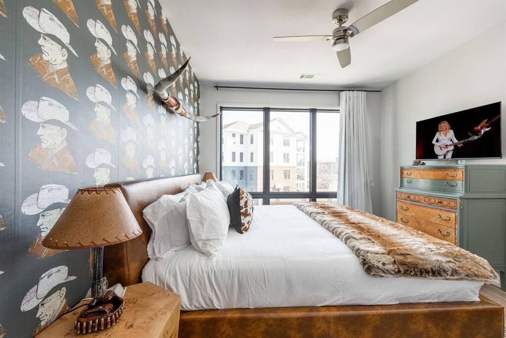 Apartment Downtown Midtown Vanderbilt, Honky Tonk Party Pad 2, Parking Gym Pool *