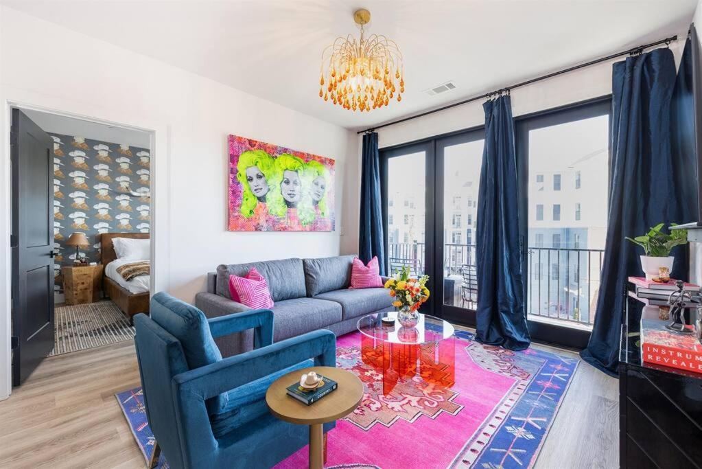 Apartment Downtown Midtown Vanderbilt, Honky Tonk Party Pad 2, Parking Gym Pool