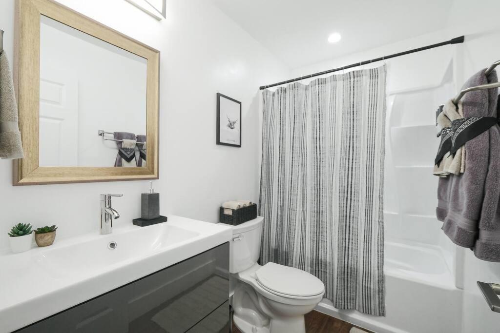 Location Matters - Parking - Entertainment Holiday home Nashville
