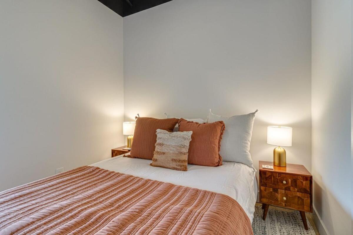 Apartment With 2 Queen Beds 7 Mins To Broadway *