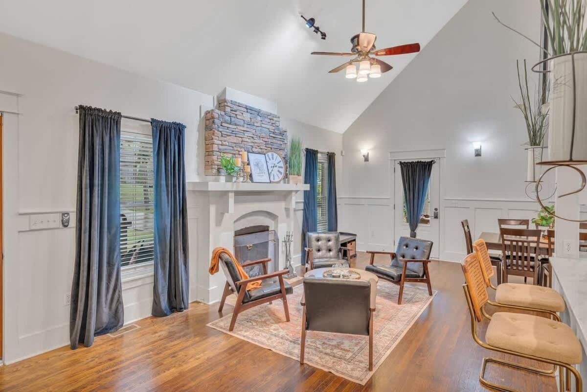 Holiday home Lrg East Nash Mins 2 5pts & 5m To Dt *